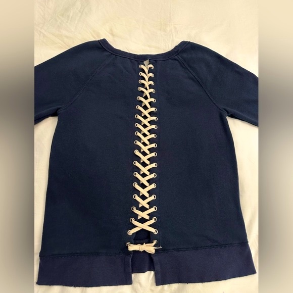 Pam & Gela lace up sweatshirt - Picture 2 of 9